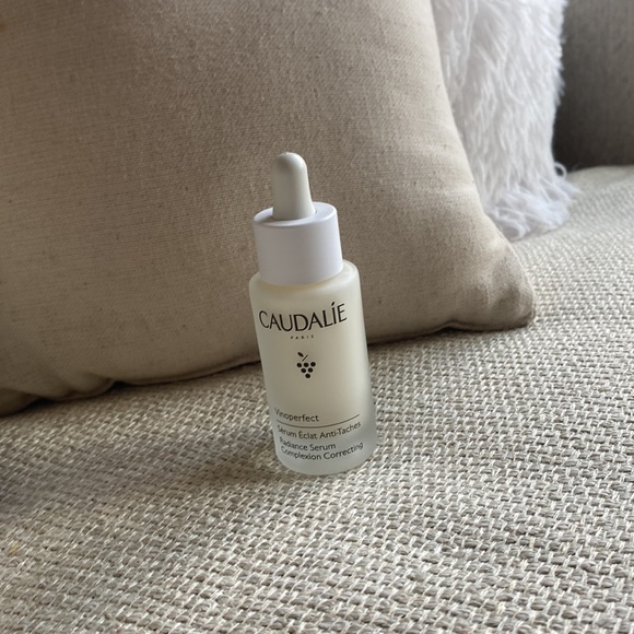 Caudalie Vinoperfect Radiance Serum Complexion Correcting - Picture 8 of 8